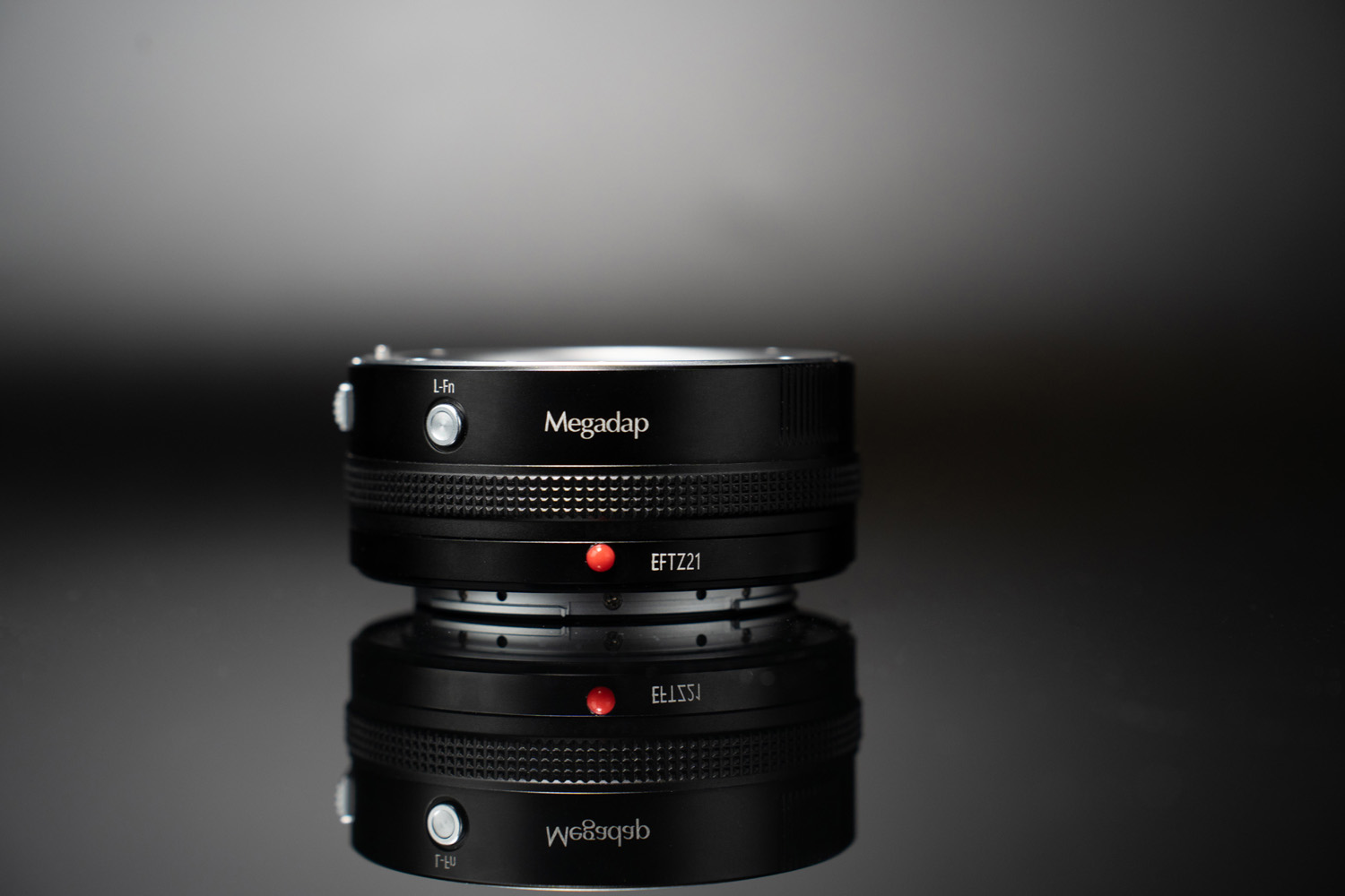 Megadap EFTZ21 Canon EF to Nikon Z adapter | © Megadap