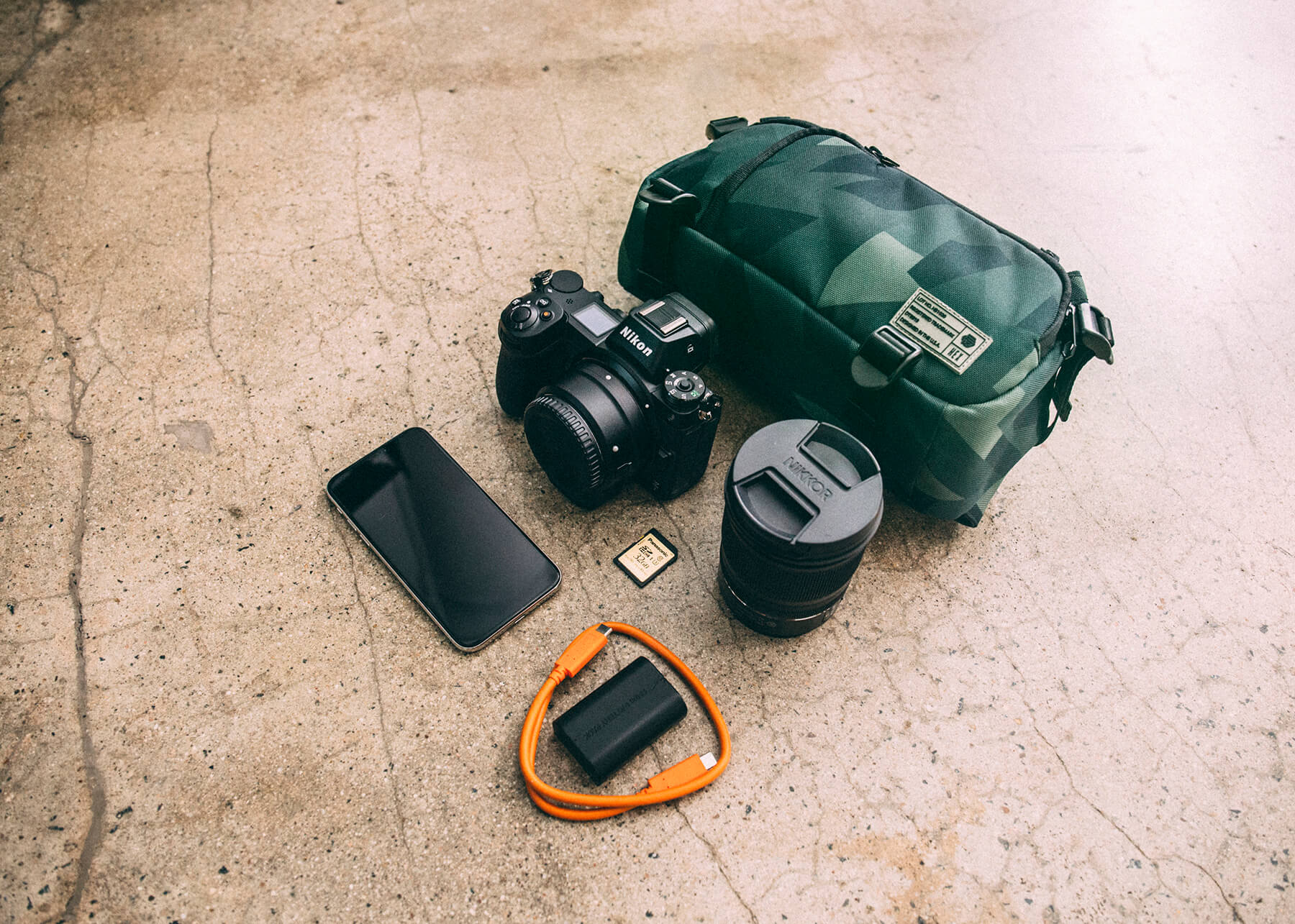 HEX Mini DSLR Sling